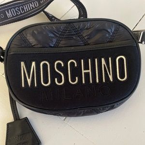 COPY - Moschino